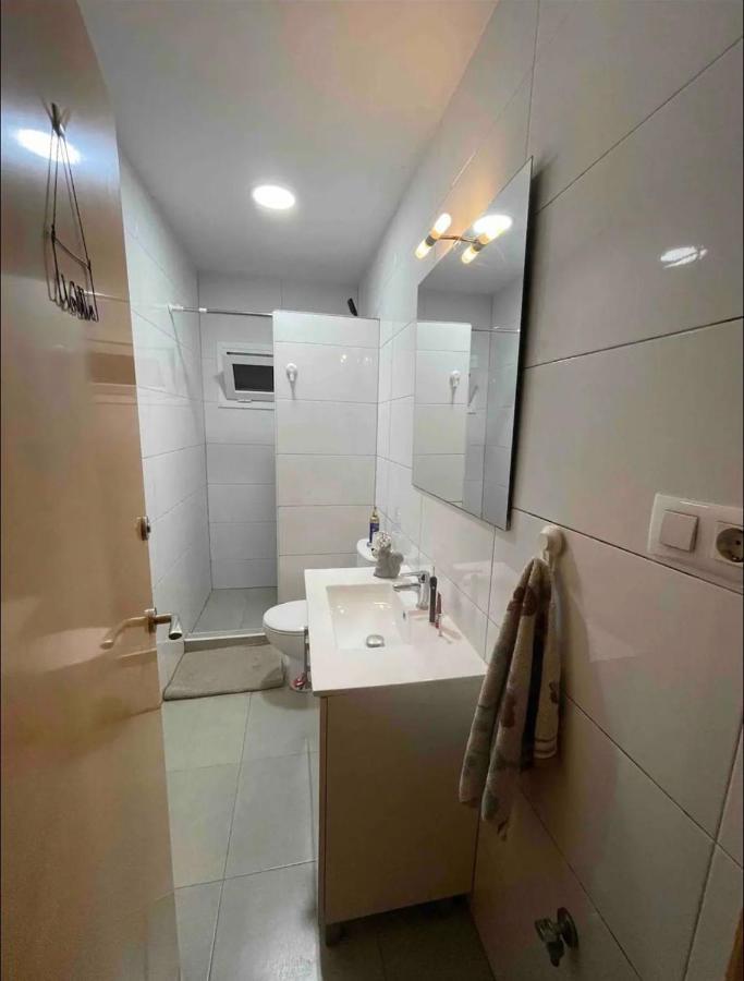 Cozy Room Next To El Prat Airport Ал-Прат-да-Любрагат Екстер'єр фото